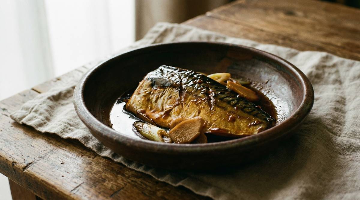 鯖の煮付け（梅干しと生姜たっぷり仕立て）